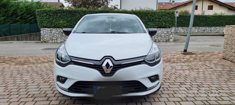 Usato 2017 Renault Clio IV 0.9 Benzin 90 CV (12.800 €)