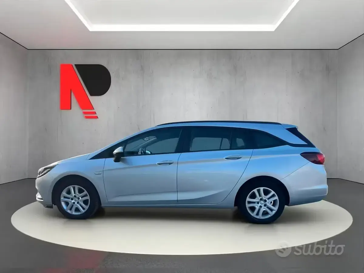 Usata Opel Astra 110 CV (80 kW) 2017 Grigio Station wagon