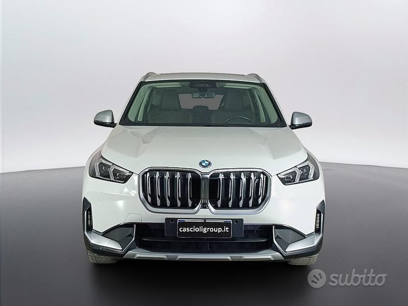 Usata BMW iX1 xLine 103 kW (141 CV) 2023 Bianco SUV