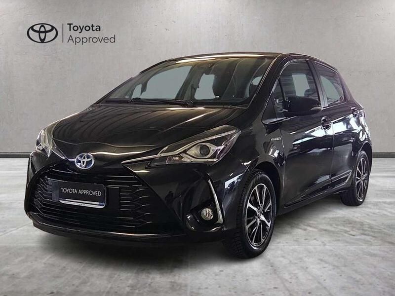 Usata Toyota Yaris Hybrid Active 101 CV (74 kW) 2018 Black met Berlina