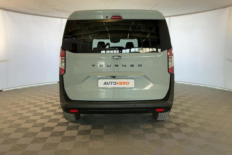Usata Ford Tourneo Courier Titanium 125 CV (91 kW) 2024 Grigio Monovolume