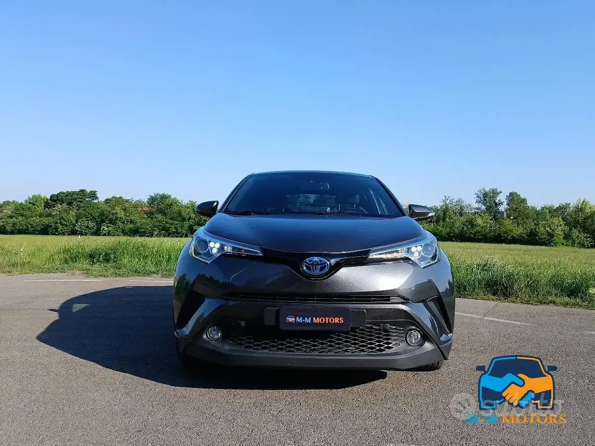Usata Toyota C-HR Trend 98 CV (72 kW) 2018 SUV