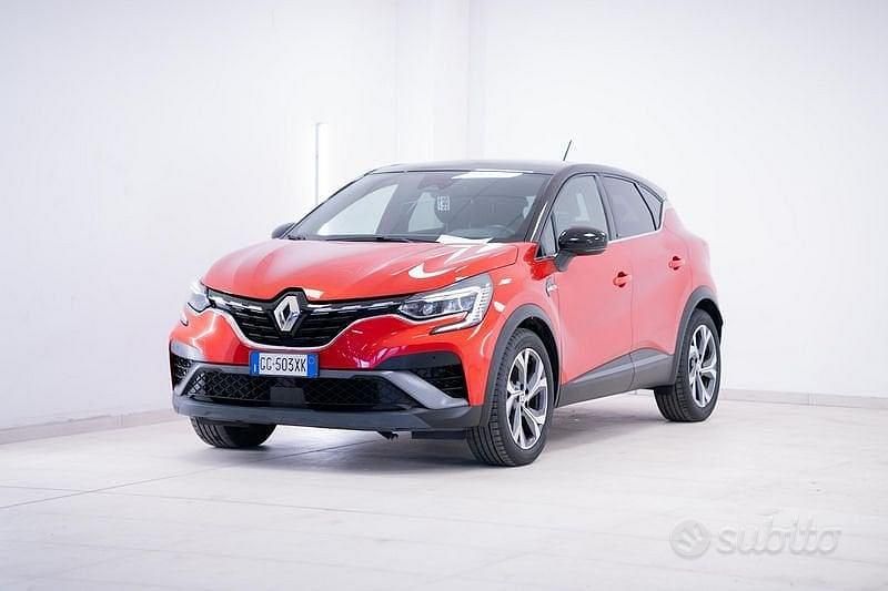 Usata Renault Captur RS Line 145 CV (106 kW) 2021 Rosso SUV