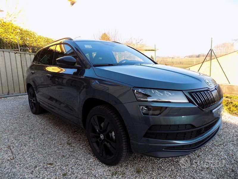 Usata Skoda Karoq SportLine 150 CV (110 kW) 2020 Grigio SUV
