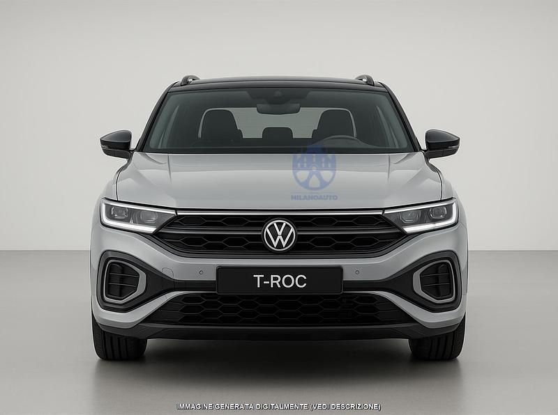 Usata VW T-Roc R-line 110 CV (80 kW) 2024 Grigio SUV