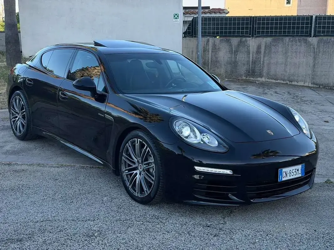 Usata Porsche Panamera Edition 300 CV (220 kW) 2016 Utilitaria