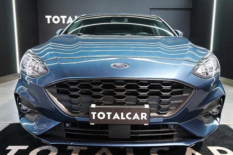 Usata Ford Focus ST-Line 120 CV (88 kW) 2021 Blu Berlina