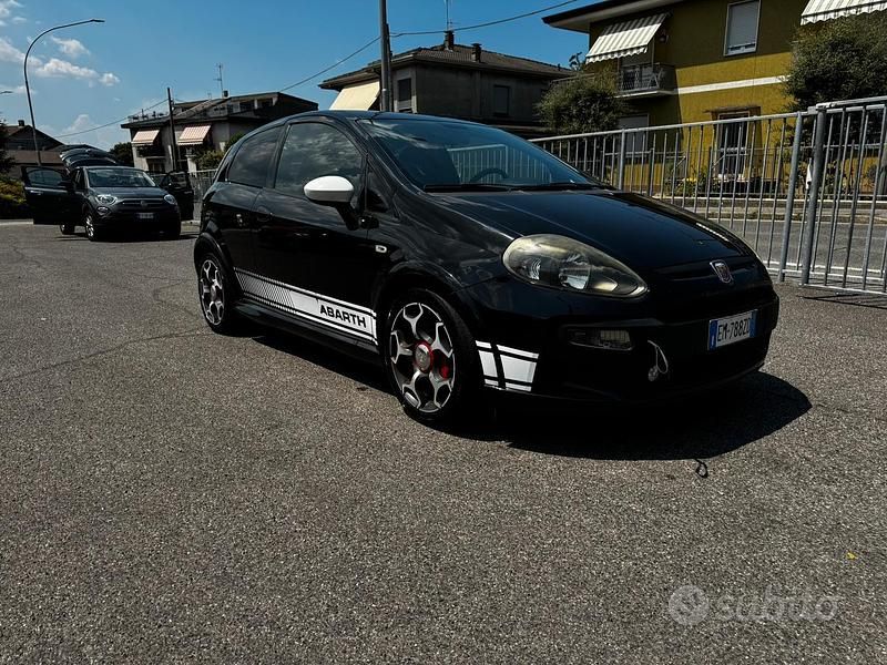 Usata Abarth Grande Punto 2012 Utilitaria