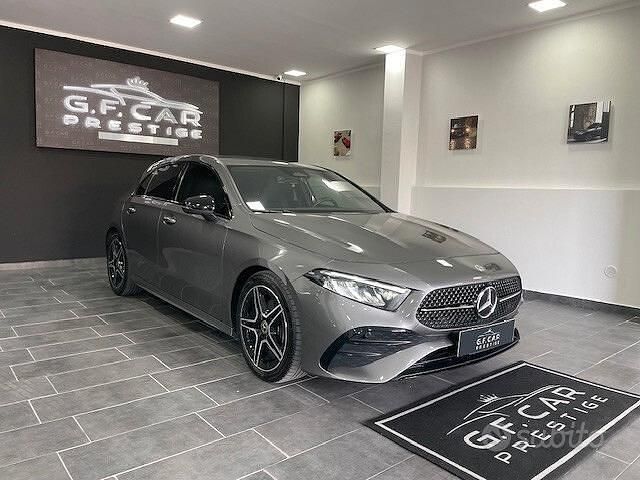 Usata Mercedes A200 AMG Line Premium Plus 150 CV (110 kW) 2023 Grigio Berlina