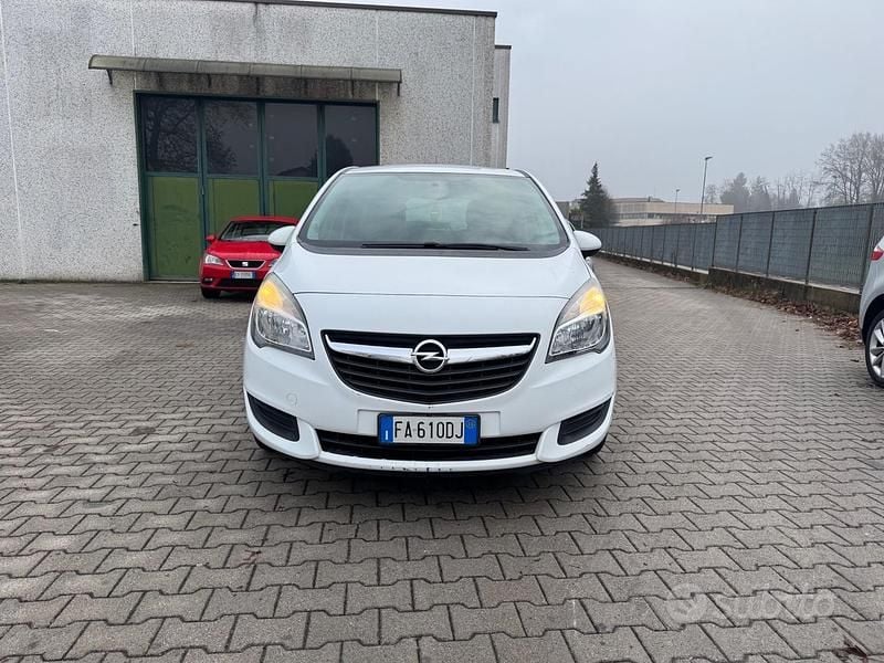 Usata Opel Meriva Cosmo 136 CV (100 kW) 2015 Bianco Monovolume
