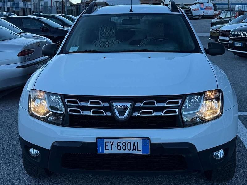 Usata Dacia Duster 109 CV (80 kW) 2014 Bianco SUV