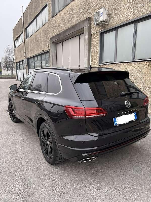 Usata VW Touareg Advance 231 CV (169 kW) 2019 Nero SUV