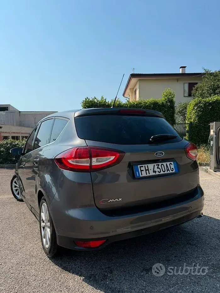 Usata Ford C-MAX 120 CV (88 kW) 2017 Grigio Monovolume
