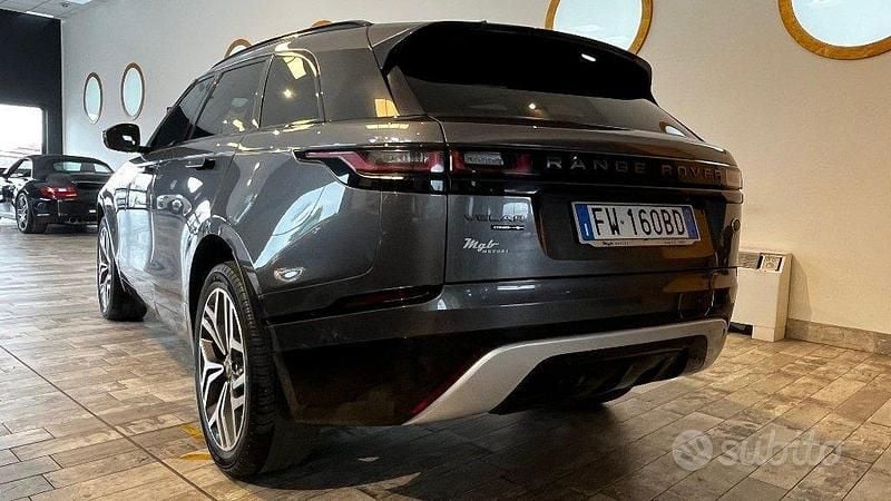 Usata Land Rover Range Rover Velar SE Dynamic 241 CV (177 kW) 2019 Grigio SUV