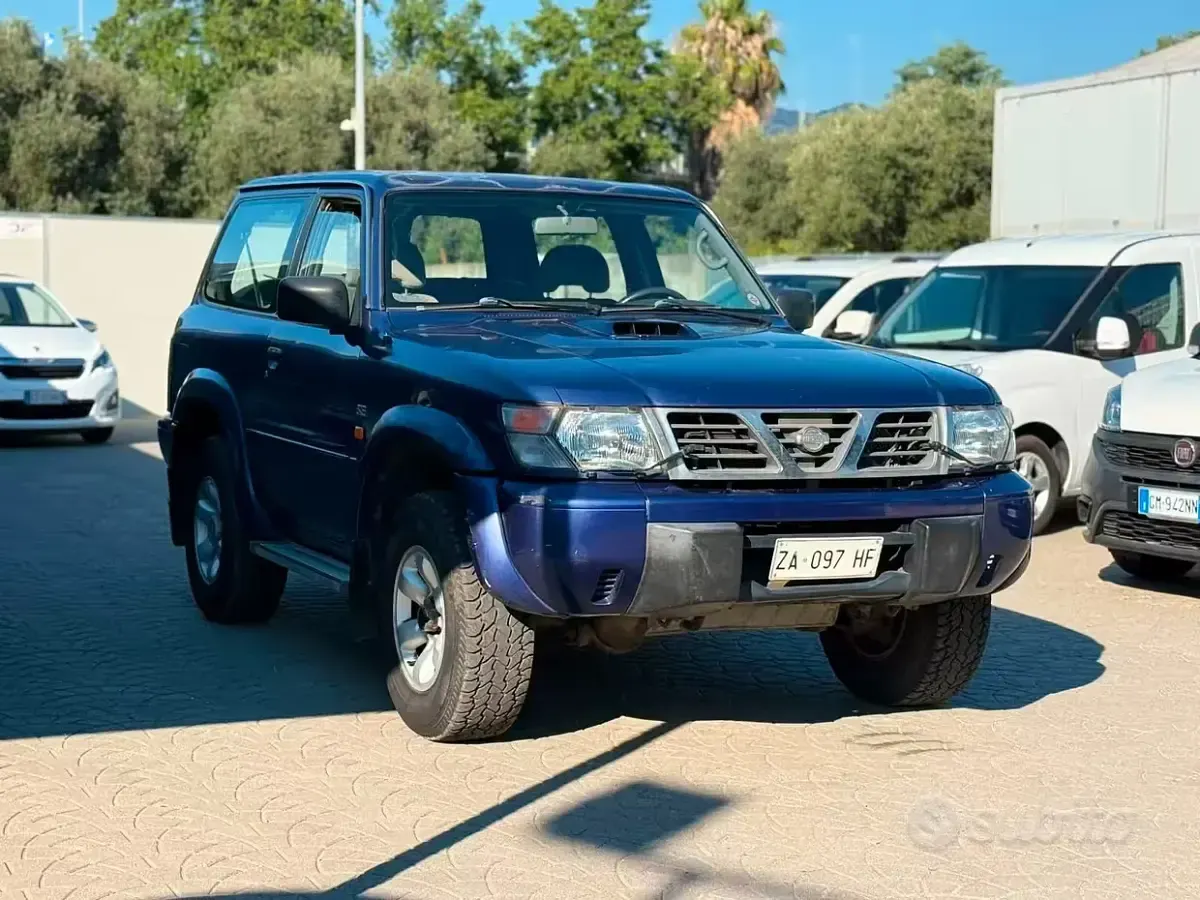 Usata Nissan Patrol SE 129 CV (94 kW) 1998 Blu SUV