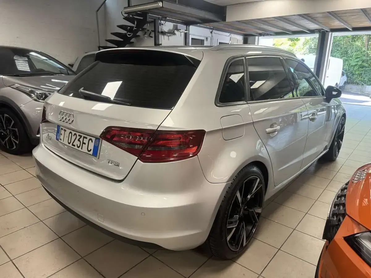 Usata Audi A3 Ambition 179 CV (131 kW) 2013 Argento Berlina