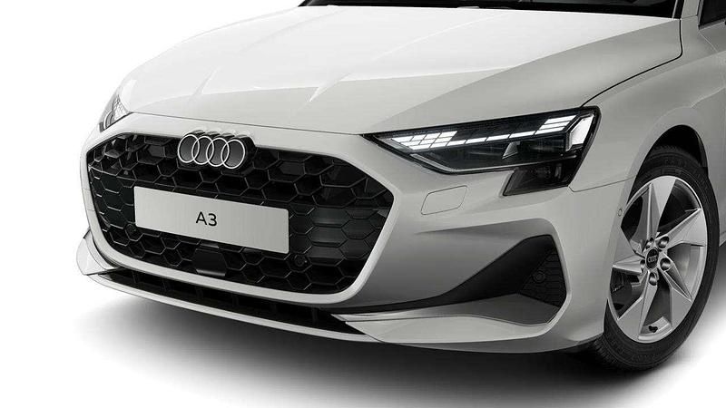 Nuova Audi A3 Advanced 150 CV (110 kW) 2026 Bianco Berlina