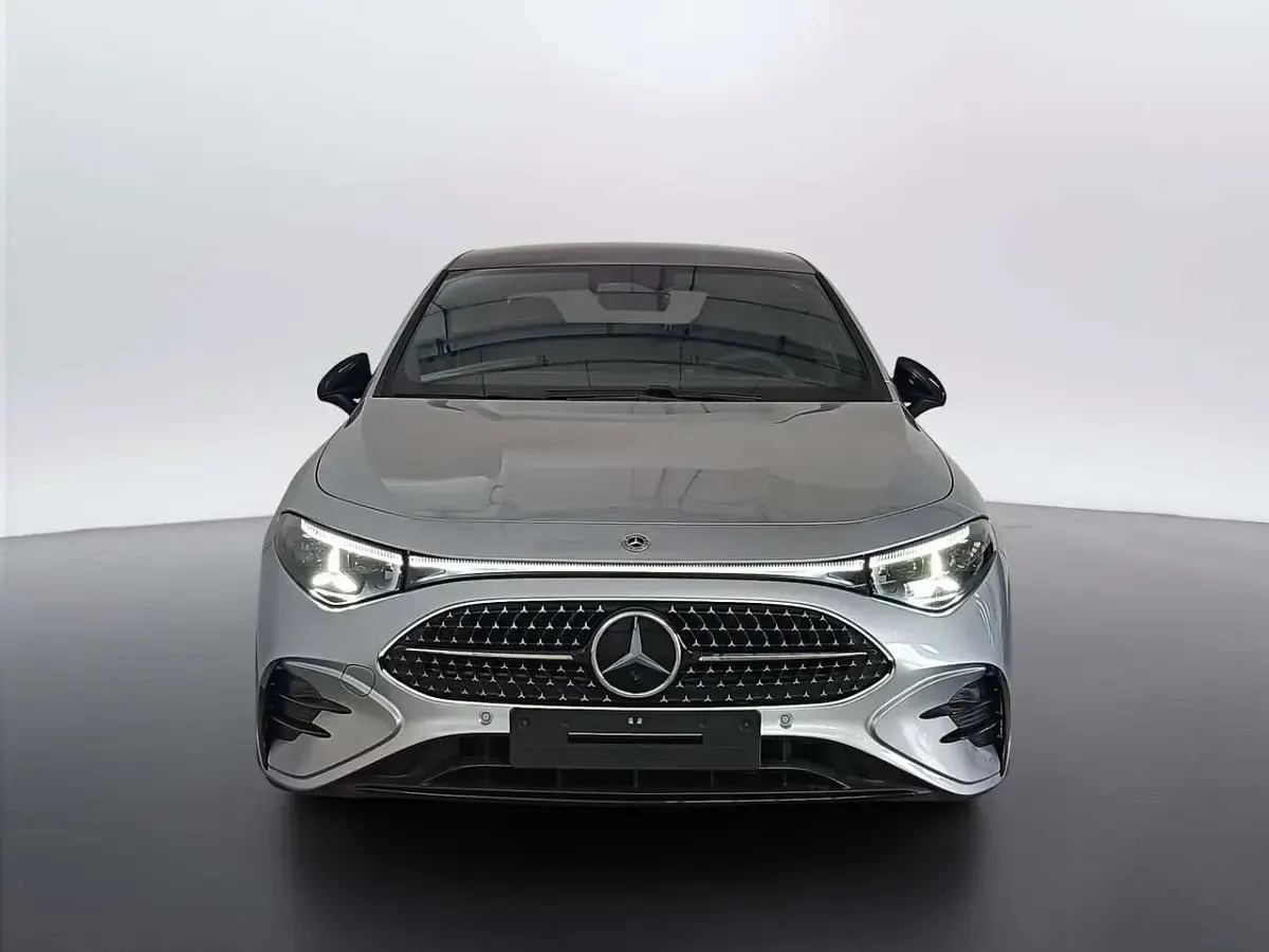 Nuova Mercedes CLA200 196 CV (144 kW) 2026 Argento hightech