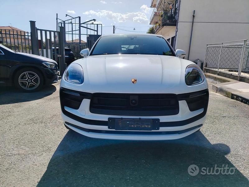 Usata Porsche Macan 265 CV (194 kW) 2023 Bianco SUV