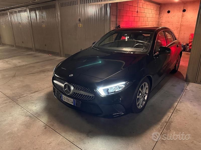 Occasion Mercedes A160 109 ch (80 kW) 2021 Noir Berline