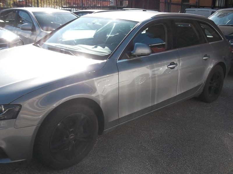Begagnad Audi A4 Advanced Plus 239 HK (175 kW) 2008 Silver Kombi