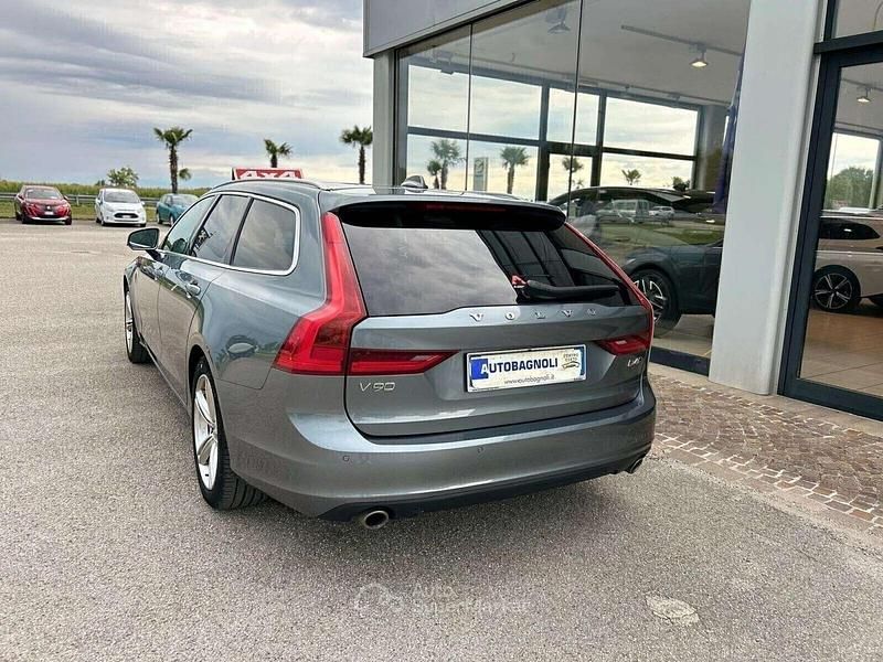 Usata Volvo V90 Business Edition 190 CV (139 kW) 2017 Grigio Station wagon