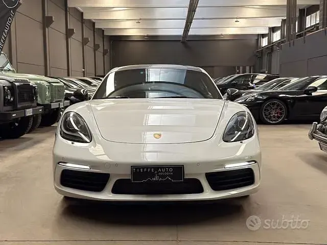 Usata Porsche 718 299 CV (219 kW) 2018 Bianco metallizzato Coupé