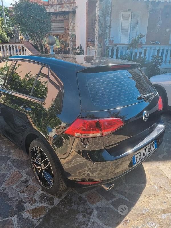 Usata VW Golf VII 110 CV (80 kW) 2015 Nero Berlina