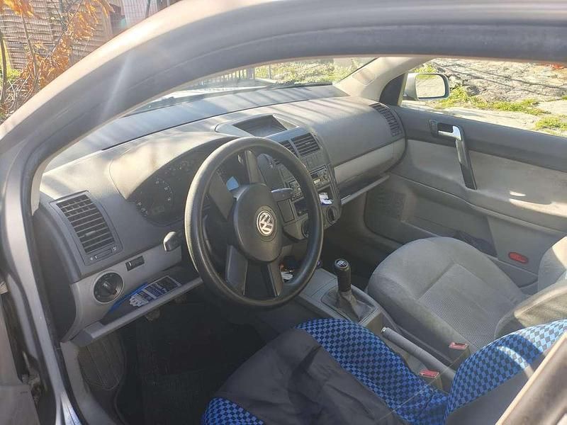 Usata VW Polo Comfortline 64 CV (47 kW) 2002 Berlina
