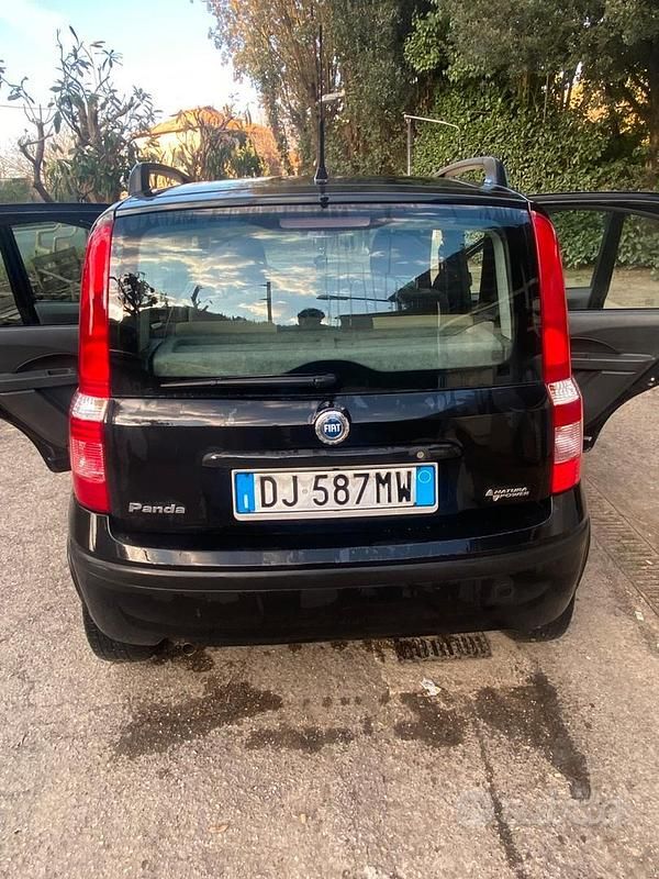 Usata Fiat Panda Dynamic 77 CV (56 kW) 2006 Nero Utilitaria