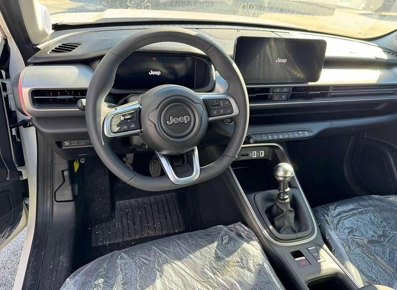 Usata Jeep Avenger Summit 101 CV (74 kW) 2025 Bianco SUV