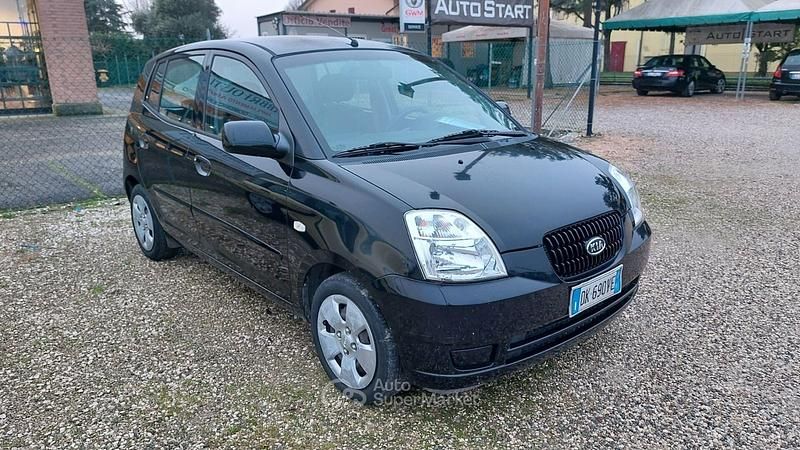 Usata Kia Picanto 65 CV (47 kW) 2007 Nero Utilitaria