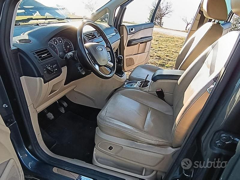 Usata Ford C-MAX Ghia 109 CV (80 kW) 2004 Grigio Monovolume