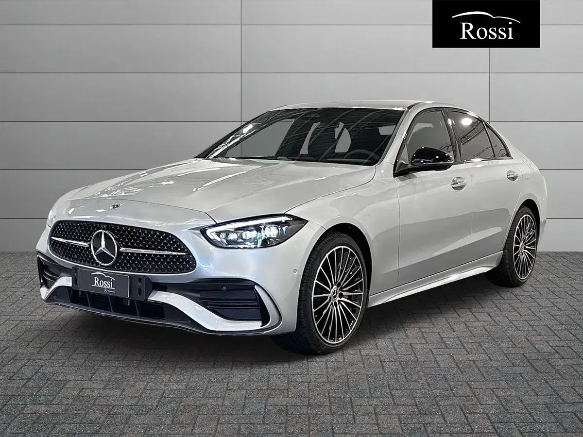 Usata Mercedes C220 AMG Line Premium 200 CV (147 kW) 2026