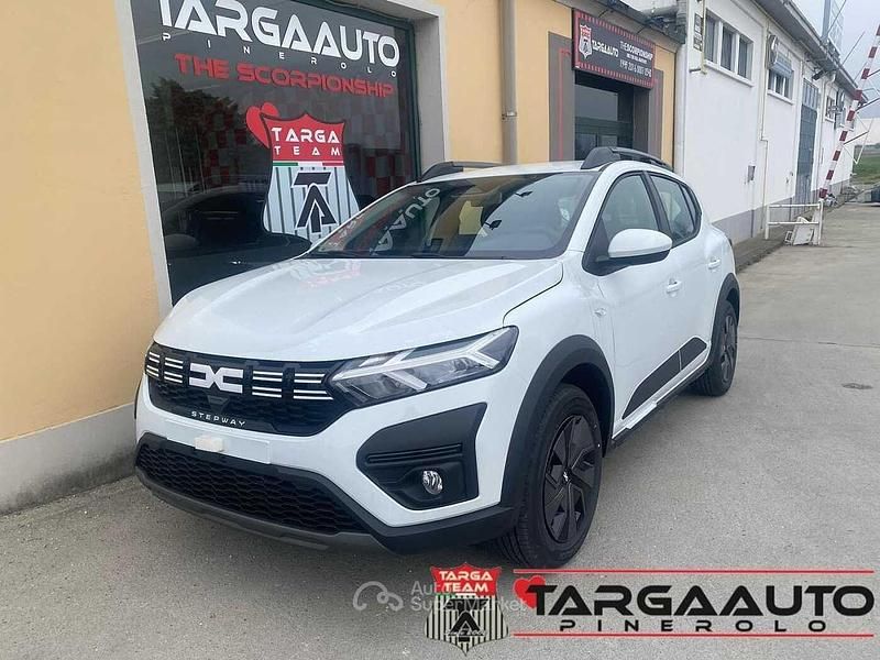 Nuova Dacia Sandero Expression 101 CV (74 kW) 2026 Bianco Berlina