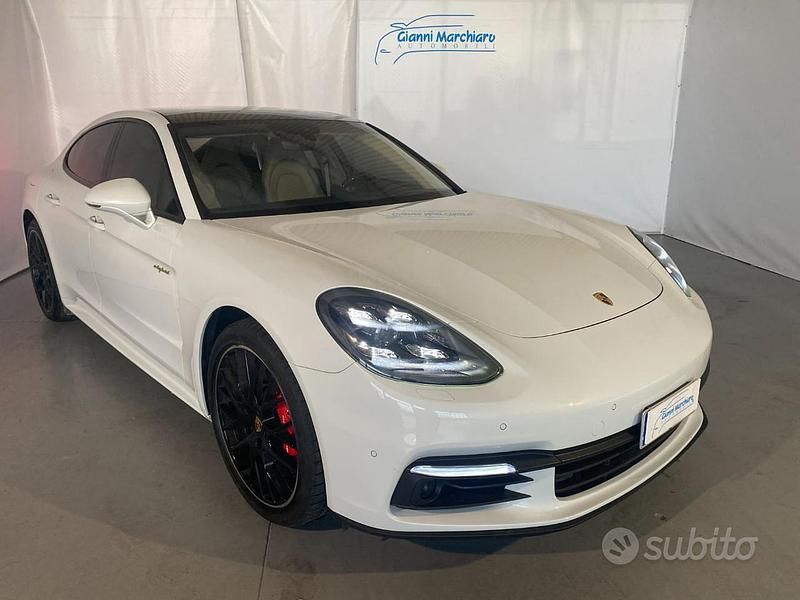 Usata Porsche Panamera 4 E-Hybrid 462 CV (339 kW) 2017 Bianco Utilitaria