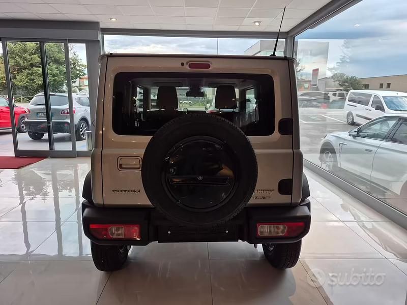 Nuova Suzuki Jimny GLX 2025 SUV