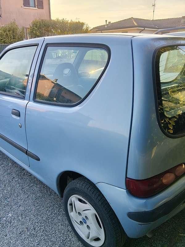 Usata Fiat Seicento Comfort 54 CV (39 kW) 2002 Utilitaria