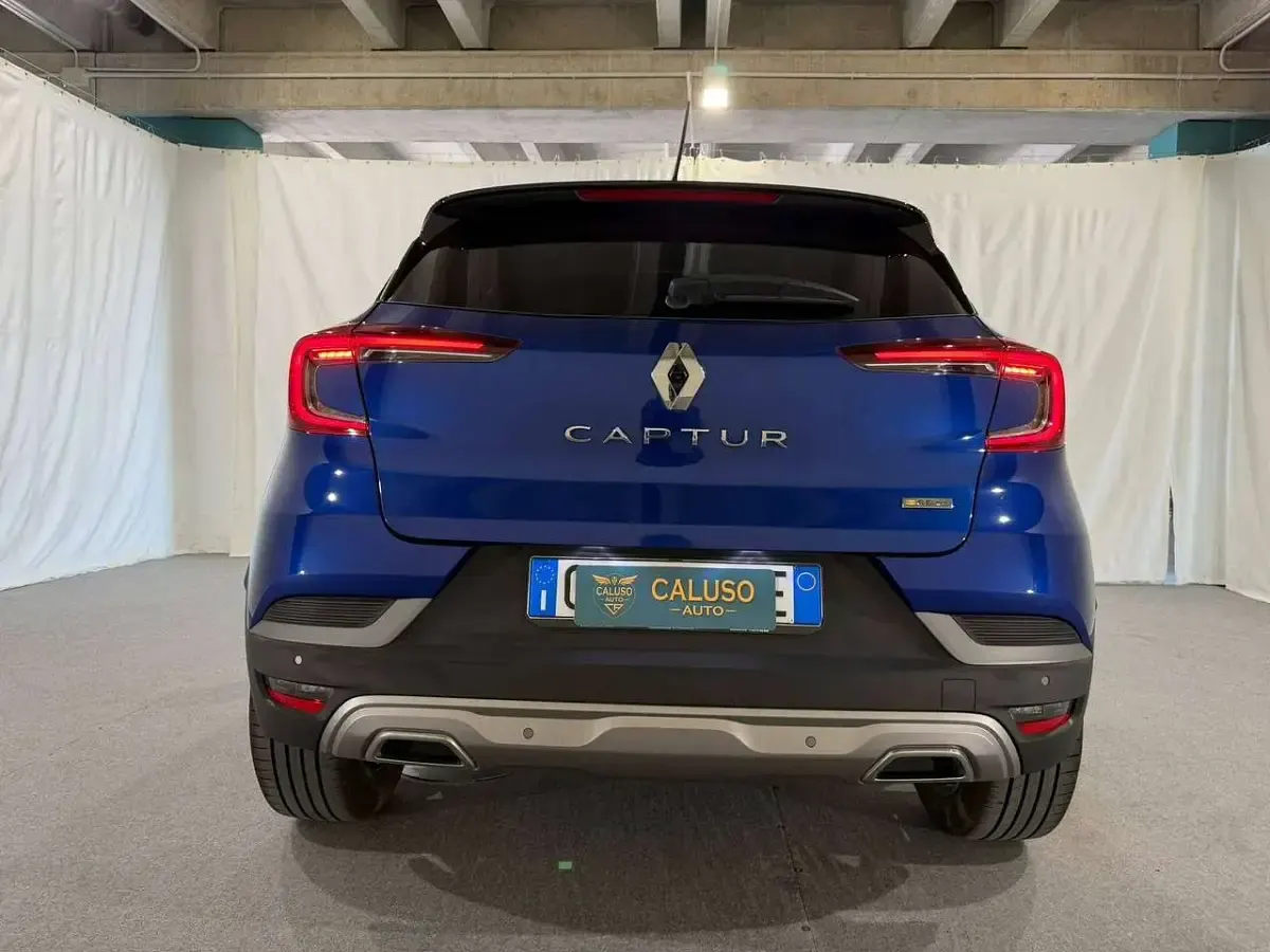 Usata Renault Captur RS Line 101 CV (74 kW) 2022 Blu/azzurro SUV