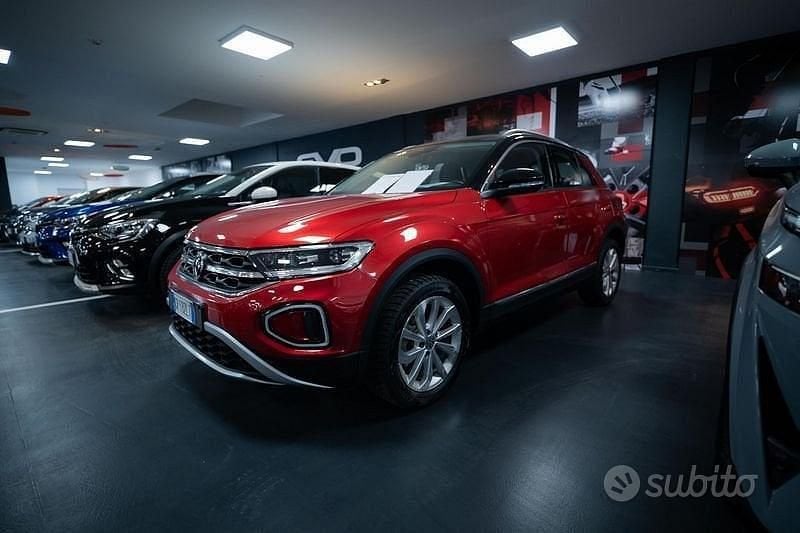 Usata VW T-Roc Style 150 CV (110 kW) 2023 Other SUV