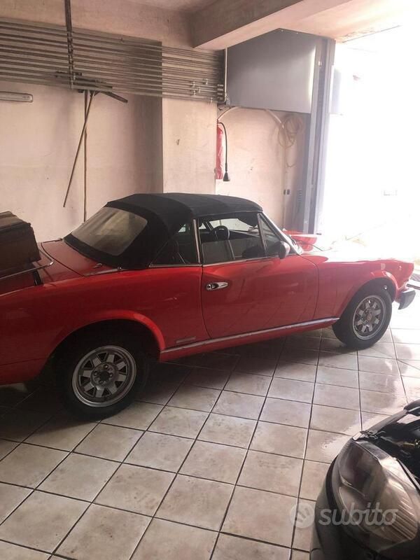Usata Fiat 124 Spider 1982 Rosso Cabrio