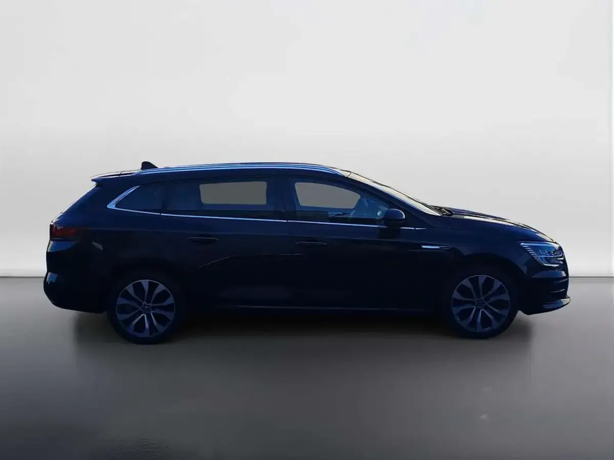 Usata Renault Mégane GrandTour Techno 116 CV (85 kW) 2023 Grigio scuro Station wagon