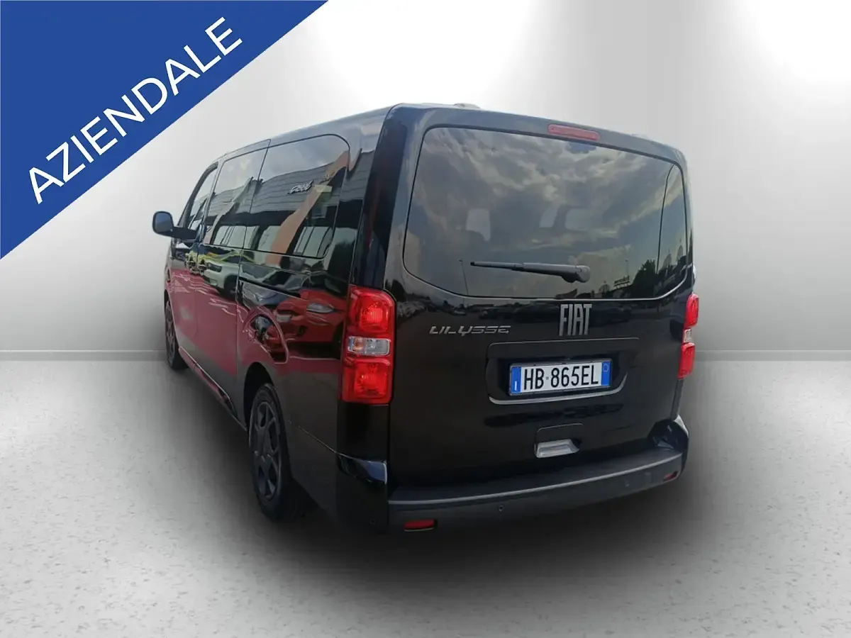 Usata Fiat Ulysse 132 kW (180 CV) 2025 Nero Monovolume