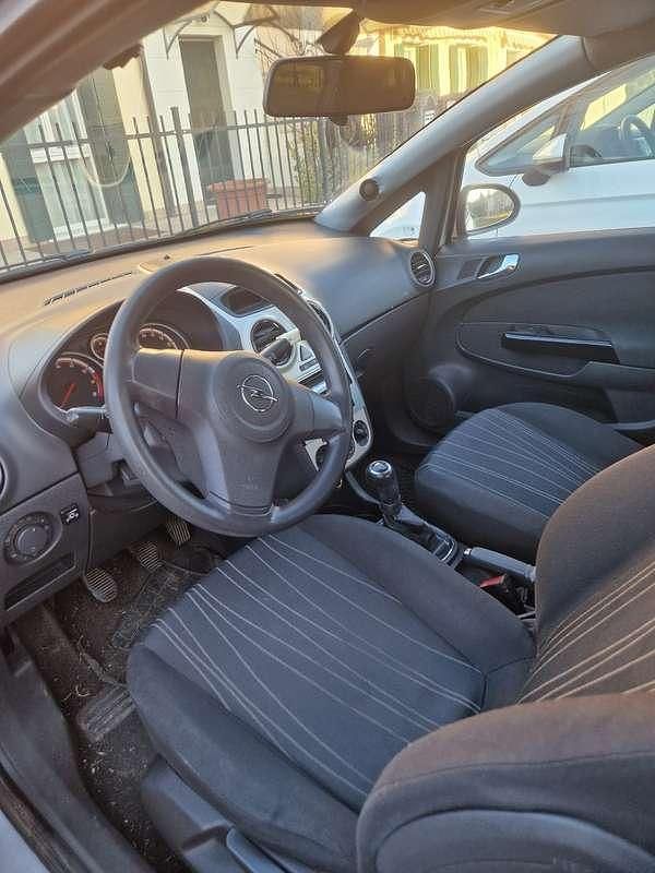 Occasion Opel Corsa Cosmo 80 ch (58 kW) 2007 Berline