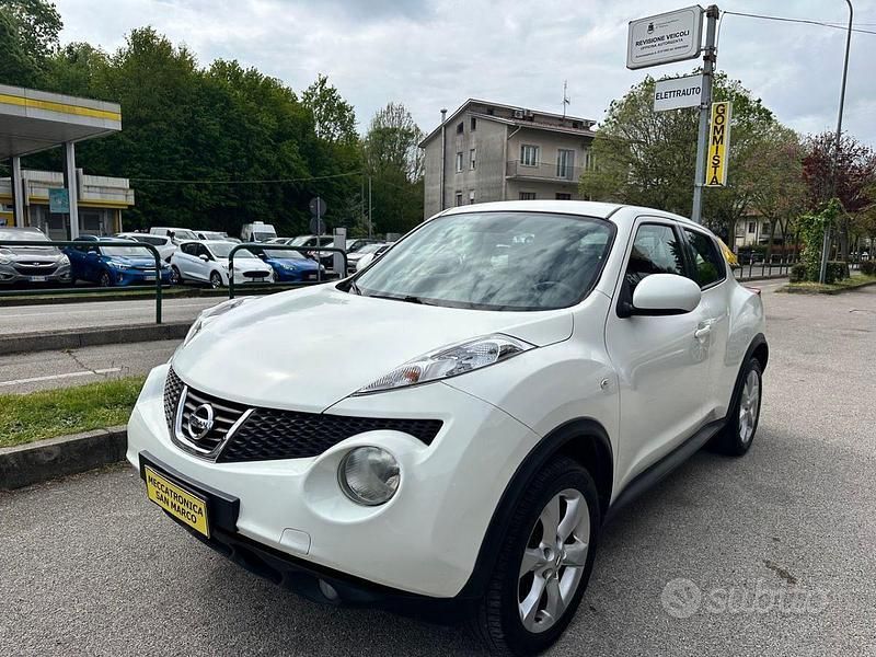 Usata Nissan Juke Acenta 110 CV (80 kW) 2012 Bianco SUV