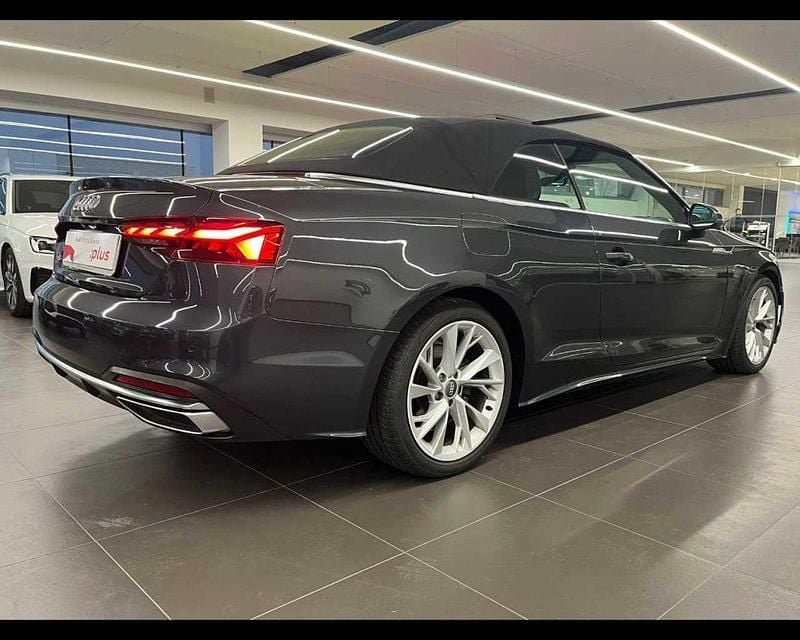 Usata Audi A5 Cabriolet Advanced Plus 191 CV (140 kW) 2020 Grigio manhattan metallizzato Cabrio
