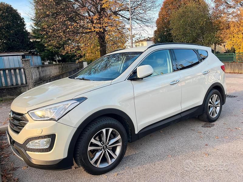 Usata Hyundai Santa Fe 197 CV (144 kW) 2016 Bianco SUV