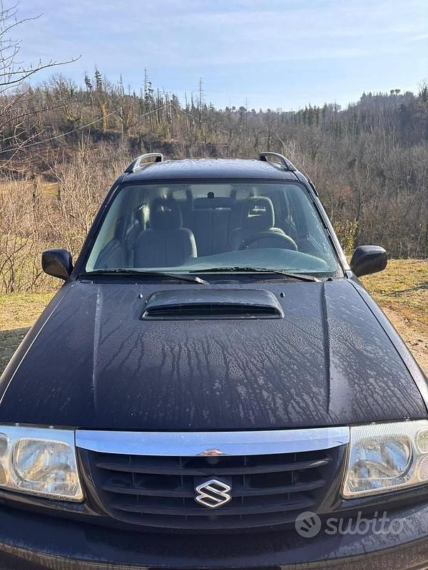 Usata Suzuki Grand Vitara 2002 Nero SUV