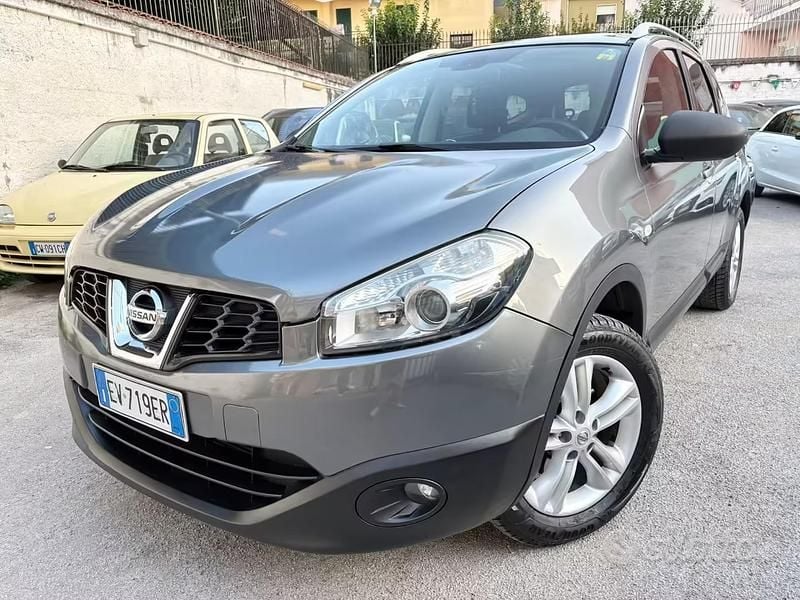Usata Nissan Qashqai +2 110 CV (80 kW) 2014 Grigio SUV