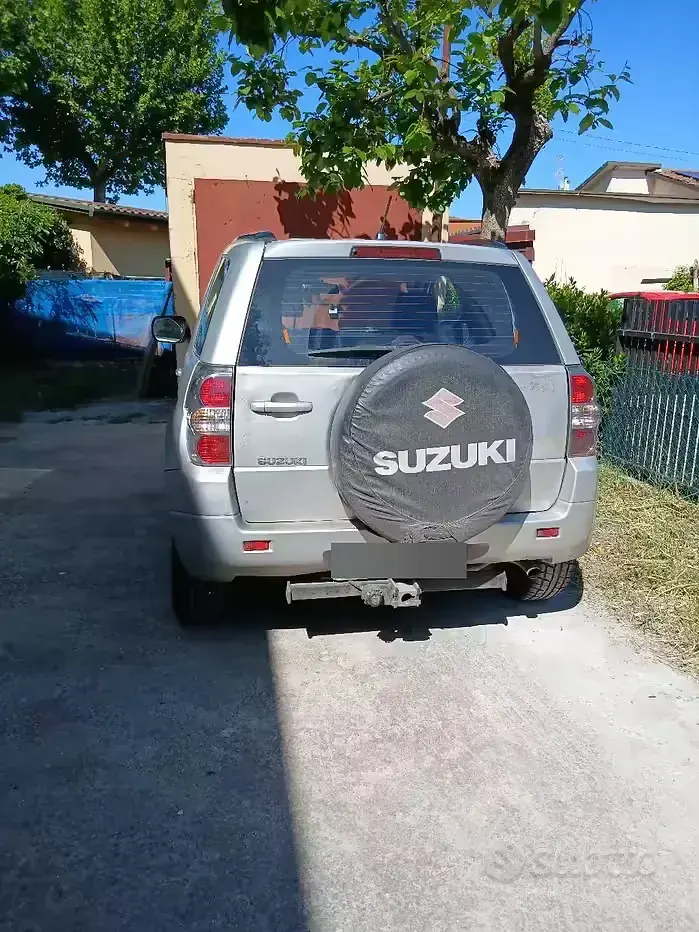 Usata Suzuki Vitara 129 CV (94 kW) 2008 Grigio Station wagon